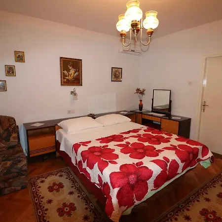 Apartment & Double Ljubica Baska (Krk)